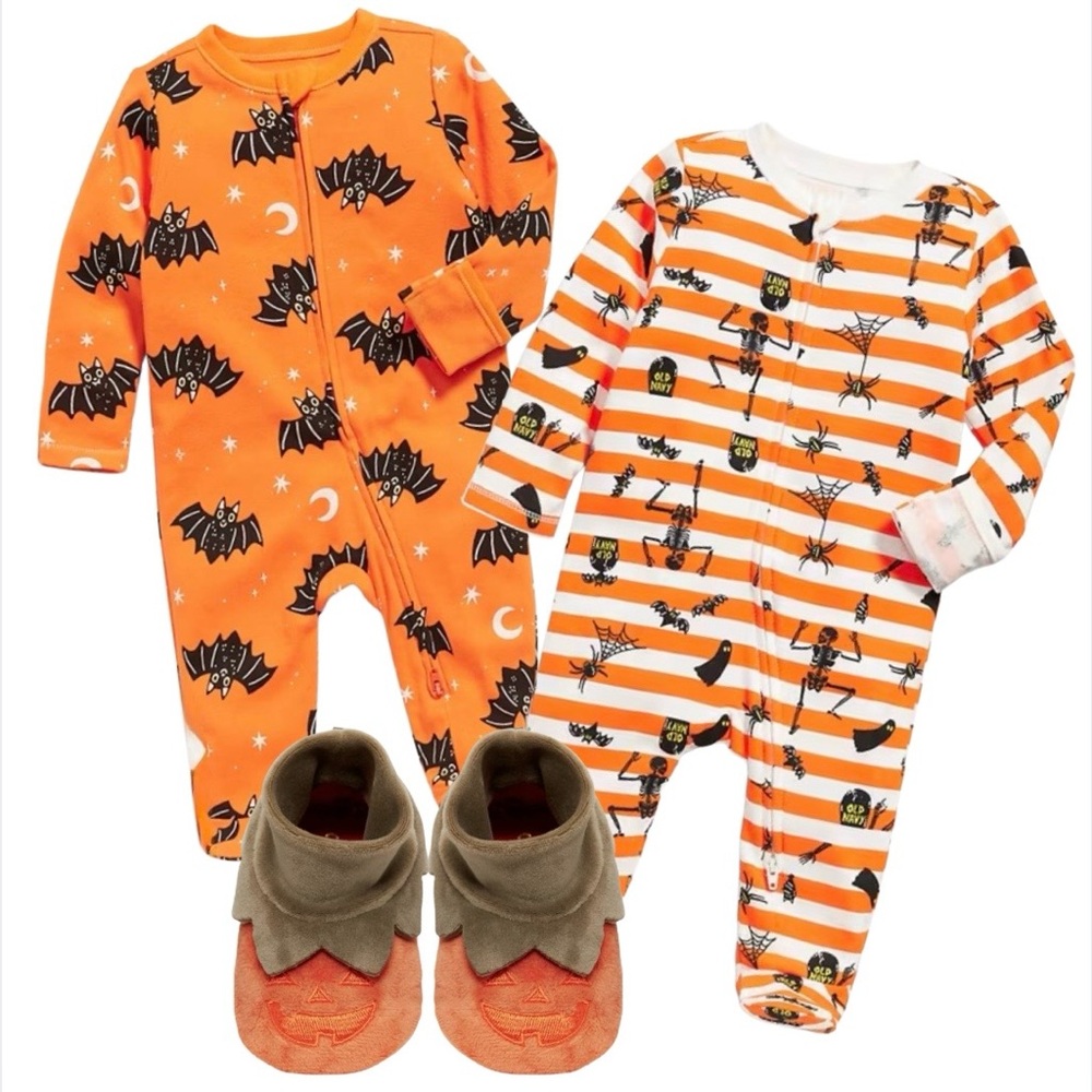 NWT Bundle Halloween Pumpkin Skeleton for 0-3 Months Zip Sleeper Velour Slippers